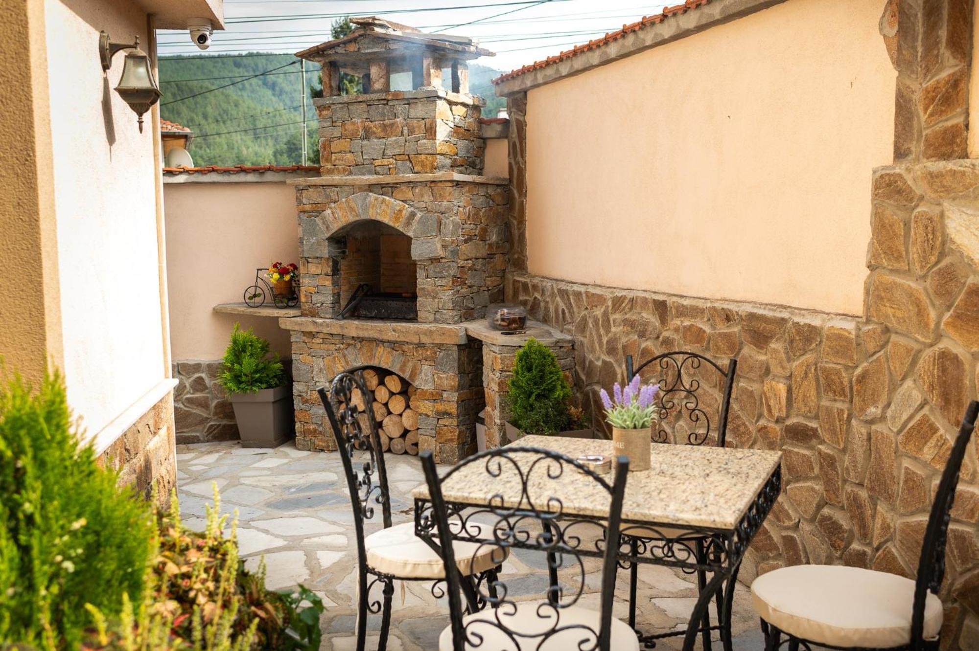 Beluga Guest House Velingrad Dış mekan fotoğraf